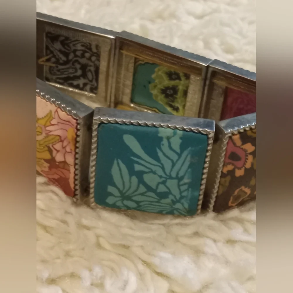 Vera Bradley Multicolor Bracelet - Picture 7 of 13